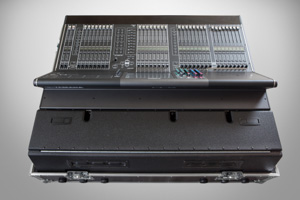Кофр для пульта YAMAHA CL5 Digital Mixing Console с рэками 2U x 2 шт. -  (Артикул: KE-131112) Тэги: для пульта